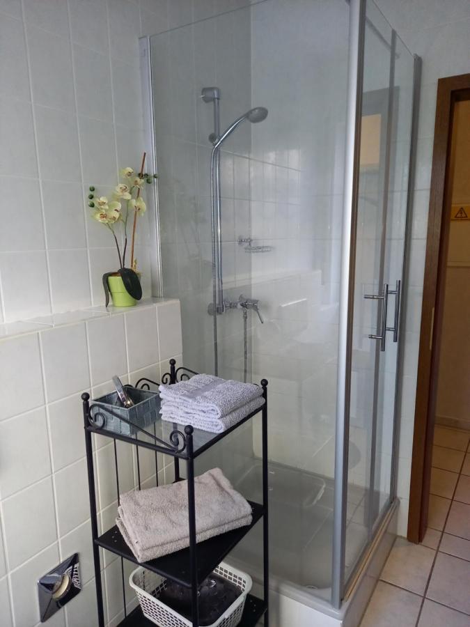 Ferienwohnung Erz Burgen  Exterior foto