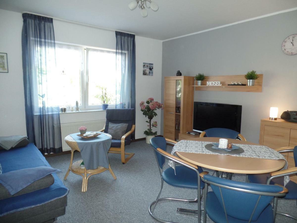 Ferienwohnung Erz Burgen  Exterior foto